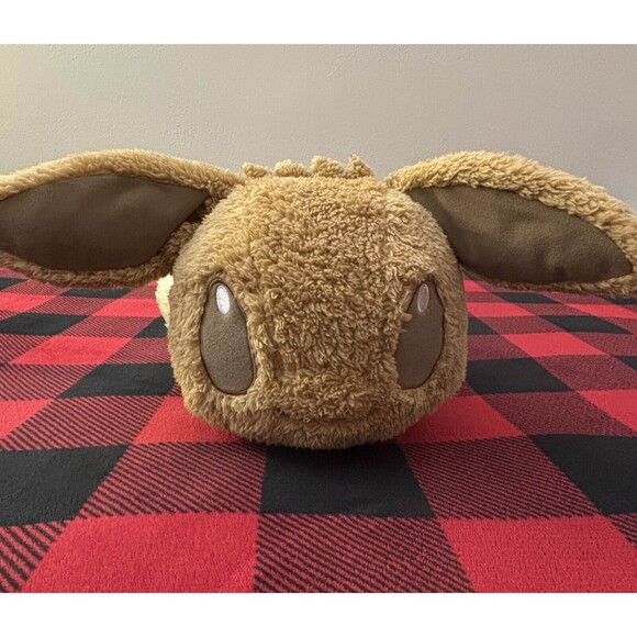 2018 Banpresto Fluffy Eevee Plush 13.5" Pokemon Collection Lottery A Prize - Picture 1 of 9